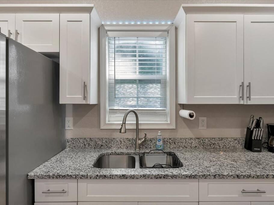 10 Minutes To Downtown Free Parking, Ac